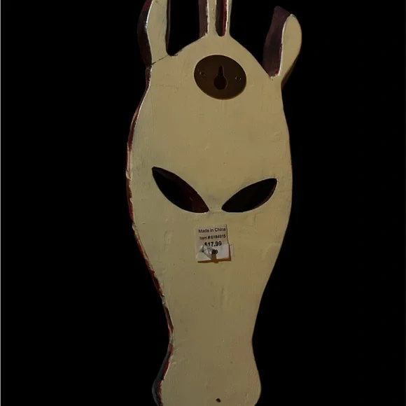 Giraffe Pattern Wooden Mask - Picture 2 of 5